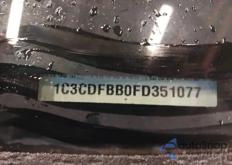 2015 Dodge Dart Sxt z USA, uszkodzony, nr VIN 1C3CDFBB0FD351077